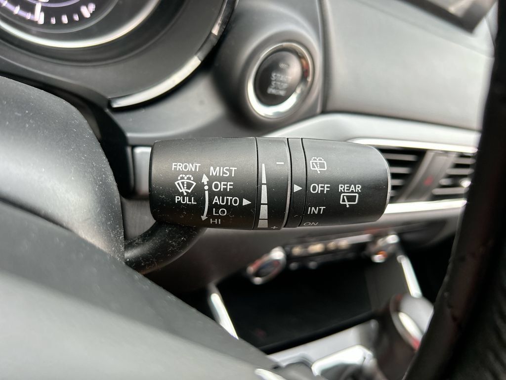 Used 2018 MAZDA CX-9 Sport FWD image 20