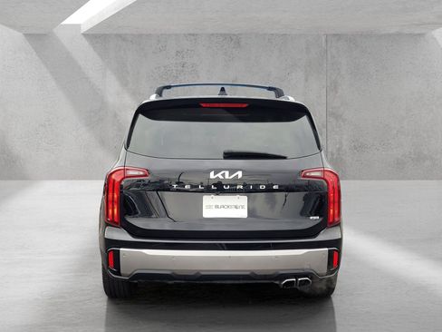 Used 2025 Kia Telluride S AWD/4WD image 6
