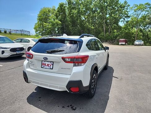 Used 2022 Subaru Crosstrek 2.0i Premium AWD/4WD image 7