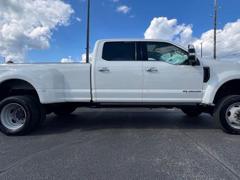 Used 2020 Ford F450 Limited AWD/4WD image 9