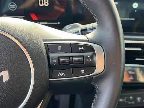 Used 2025 Kia K5 GT-Line w/ GT-Line Premium Package image 16