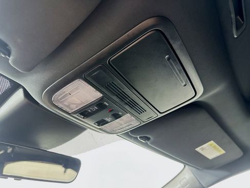 Used 2025 Honda Odyssey Sport-L image 35