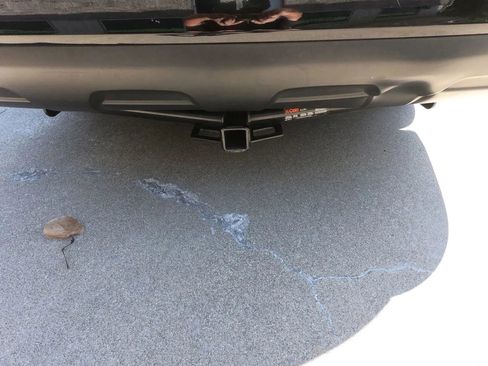 Used 2019 Kia Sedona L image 8