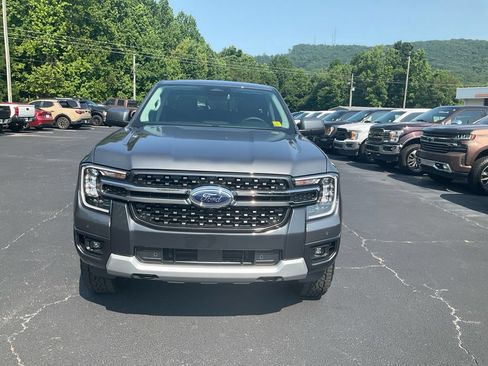 Certified 2026 Ford Ranger Lariat w/ FX4 Off-Road Package AWD/4WD image 2