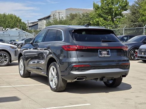 New 2025 Audi Q5 Premium Plus image 8