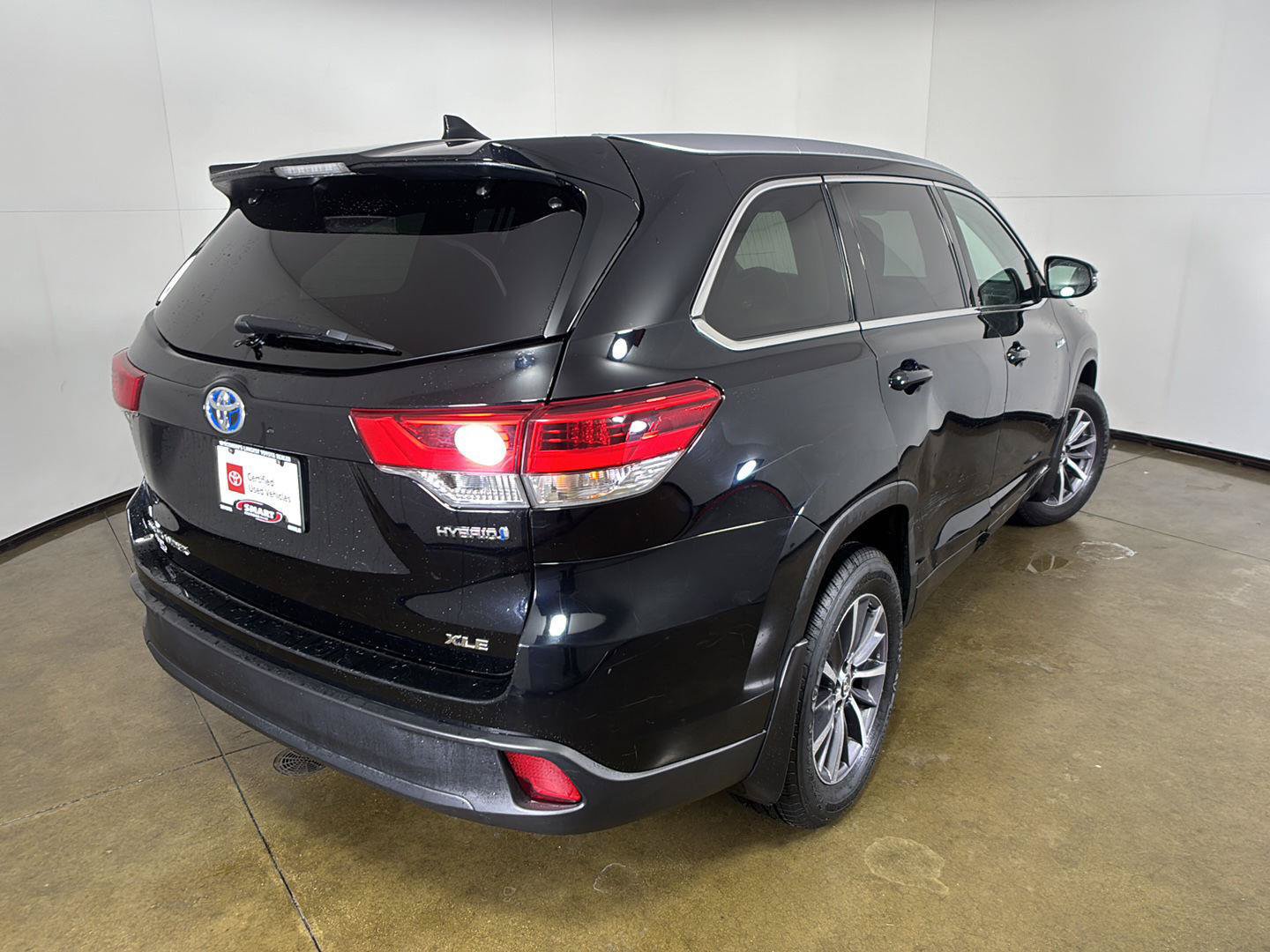 Used 2018 Toyota Highlander XLE AWD/4WD image 10