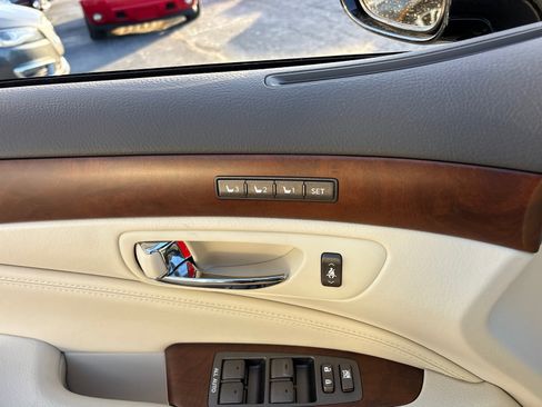 Used 2012 Lexus LS 460 AWD image 12