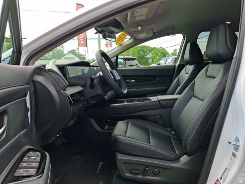 Certified 2025 Nissan Murano SV AWD/4WD image 15