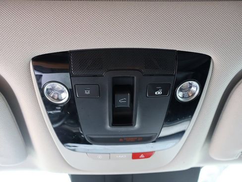 Used 2022 Kia Sorento EX w/ Panoramic Sunroof Package image 54