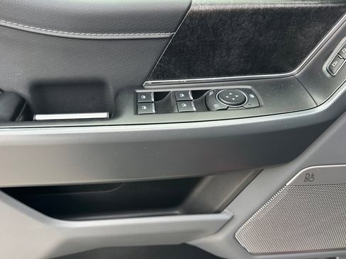 Used 2024 Ford F150 Lightning Flash image 11