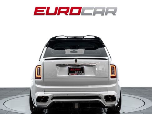 Used 2023 Rolls-Royce Cullinan AWD/4WD image 5