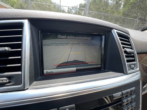 Used 2014 Mercedes-Benz ML 350 4MATIC image 41