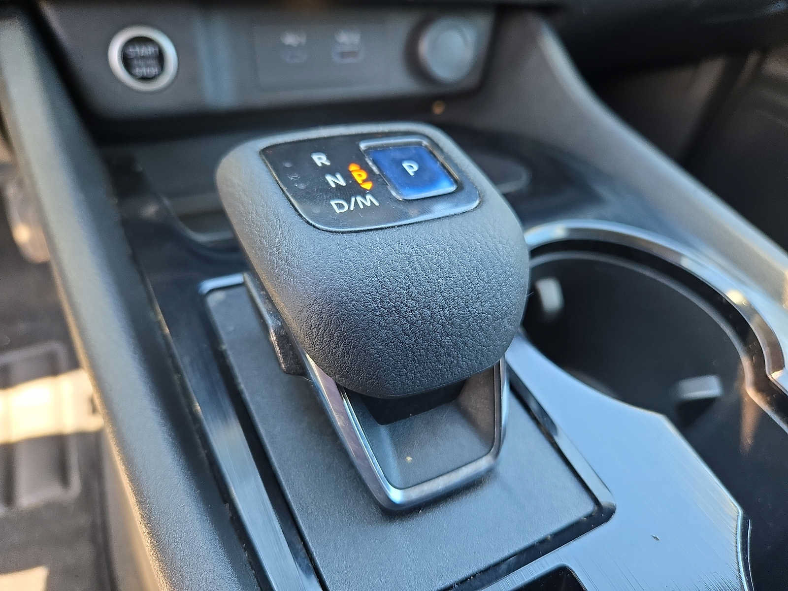 Used 2021 Nissan Rogue S AWD/4WD image 14