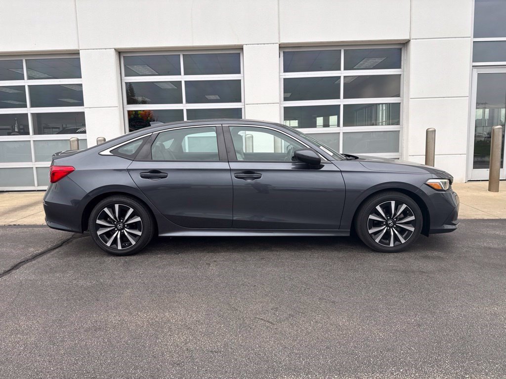 Used 2022 Honda Civic EX image 3