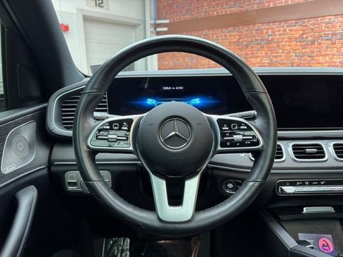 Certified 2023 Mercedes-Benz GLS 450 4MATIC image 17