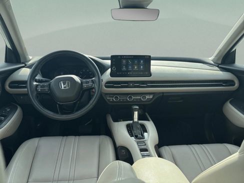 Used 2023 Honda HR-V EX-L image 12