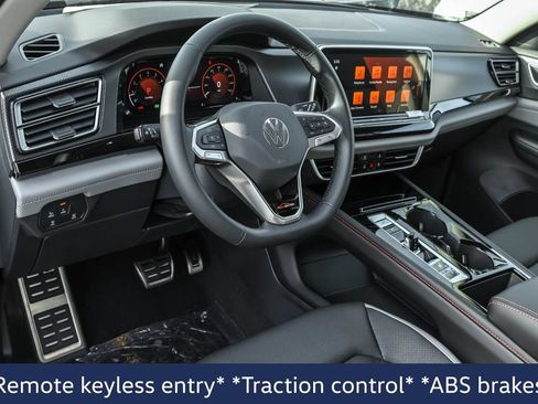 New 2026 Volkswagen Atlas Peak Edition AWD/4WD image 4