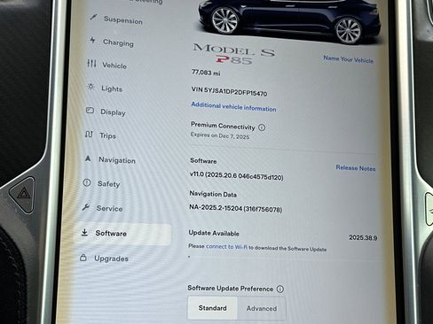 Used 2013 Tesla Model S Performance image 31