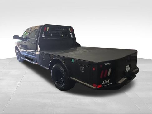 Used 2016 RAM 3500 Tradesman w/ Chrome Appearance Group AWD/4WD image 3