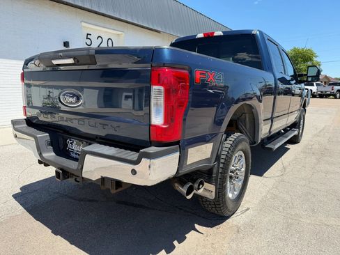 Used 2017 Ford F250 Lariat w/ Chrome Package AWD/4WD image 7