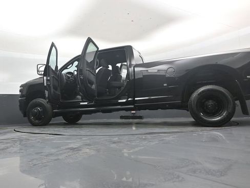 New 2026 RAM 3500 Tradesman AWD/4WD image 52