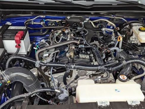 Used 2024 Toyota Tacoma SR5 RWD image 30