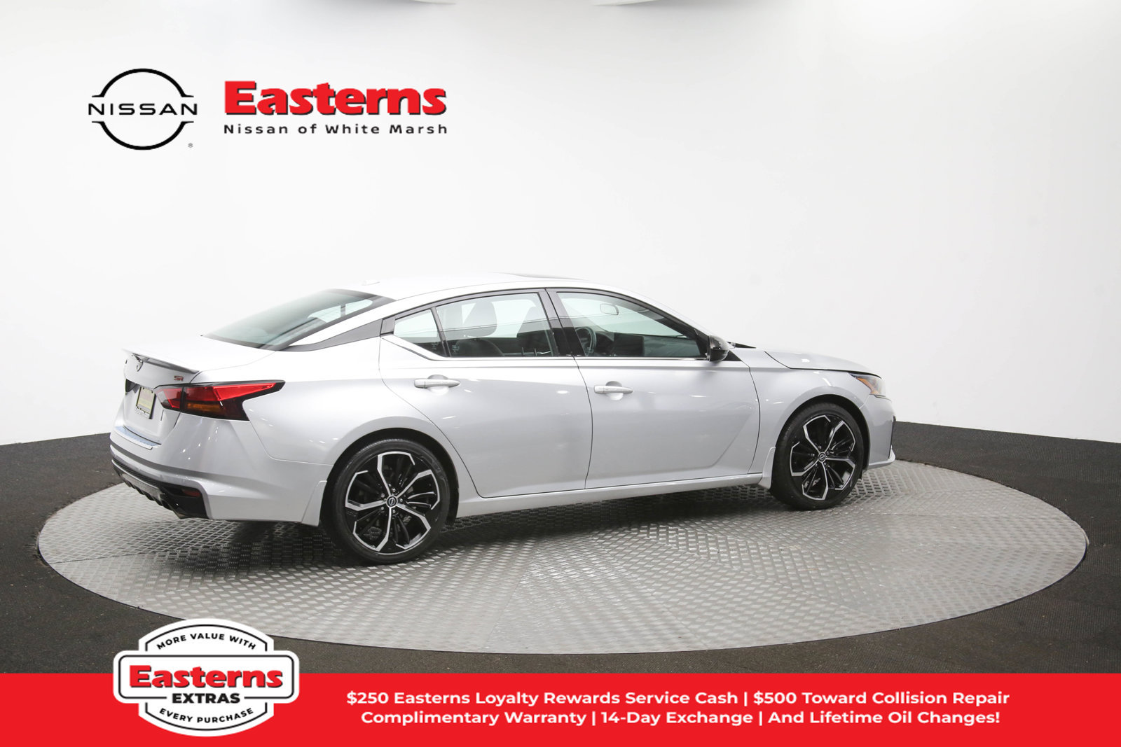 Used 2023 Nissan Altima 2.5 SR w/ SR Premium Package FWD image 43