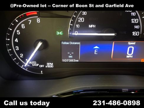 Used 2017 Cadillac XT5 Luxury w/ Driver Awareness Package AWD/4WD image 22