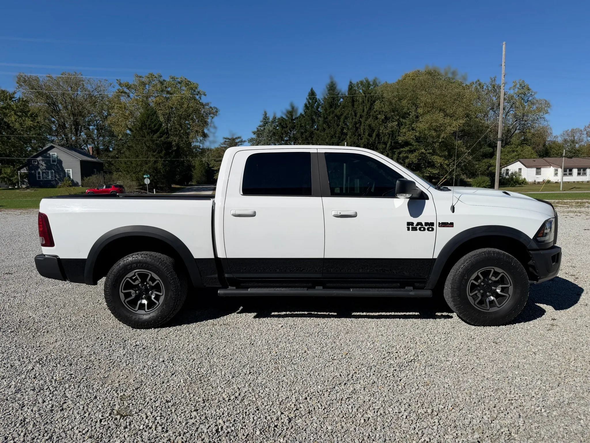Used 2016 RAM 1500 Rebel w/ Luxury Group AWD/4WD image 4