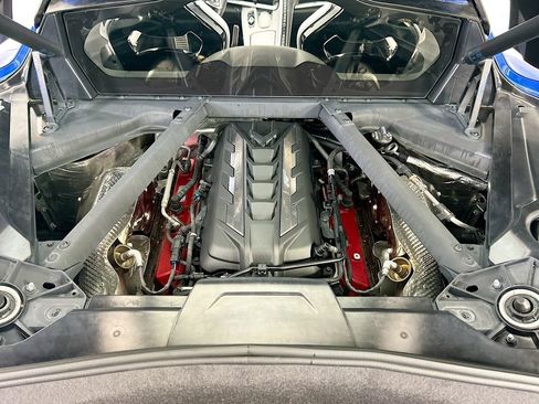 Used 2021 Chevrolet Corvette Stingray Preferred Cpe w/ Z51 Performance Package RWD image 22