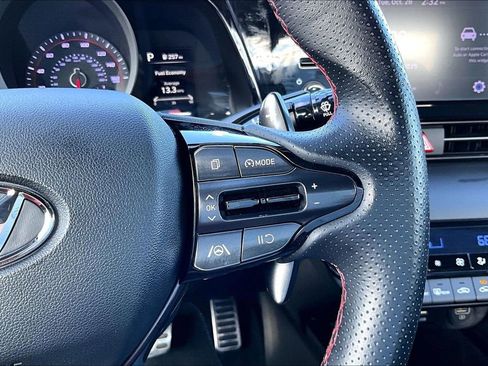 Used 2022 Hyundai Elantra N Line image 19