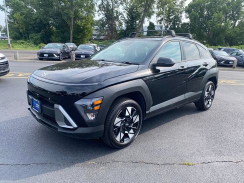 Certified 2024 Hyundai Kona SEL w/ Convenience Package AWD/4WD image 6