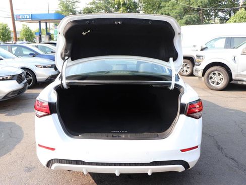 Used 2024 Nissan Sentra SV FWD image 45