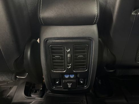 Used 2021 Jeep Grand Cherokee Limited w/ Quick Order Package 28K 80th RWD image 14