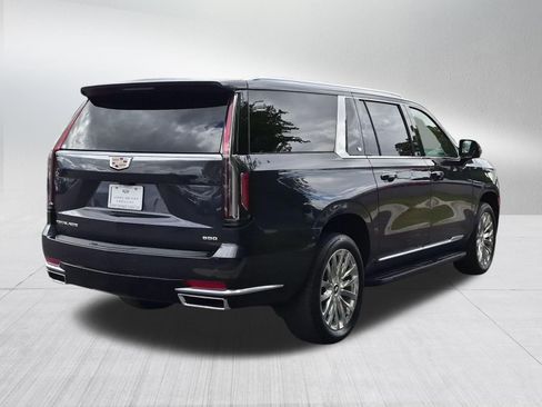 Used 2022 Cadillac Escalade ESV Premium Luxury AWD/4WD image 5