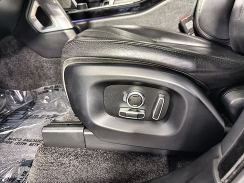 Used 2016 Land Rover Range Rover Supercharged image 36