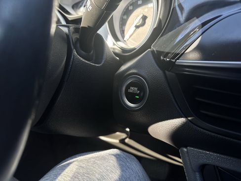 Used 2020 Buick Envision Essence image 17