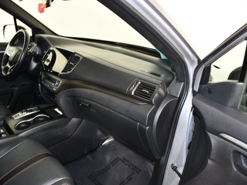 Used 2022 Honda Passport TrailSport image 43