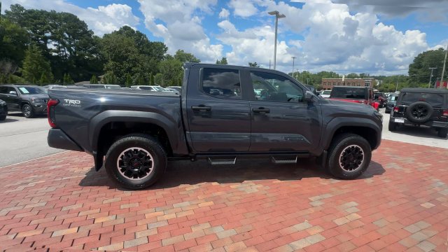Used 2024 Toyota Tacoma TRD Off-Road AWD/4WD image 3