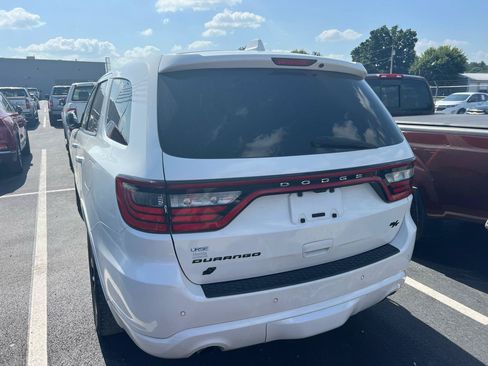 Used 2018 Dodge Durango R/T w/ Technology Group AWD/4WD image 3