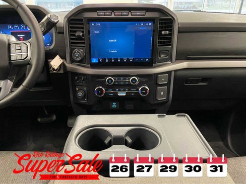 Used 2024 Ford F150 XLT w/ FX4 Off-Road Package image 18