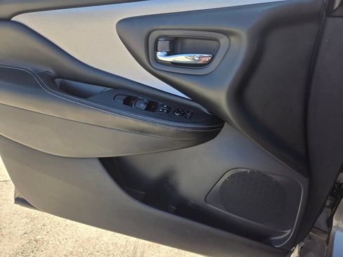 Used 2020 Nissan Murano S w/ Technology Package FWD image 20