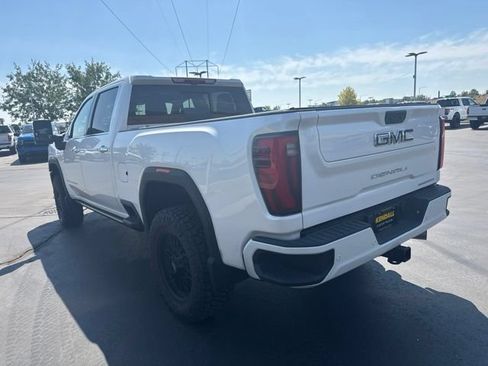 Used 2024 GMC Sierra 2500 Denali Ultimate AWD/4WD image 7