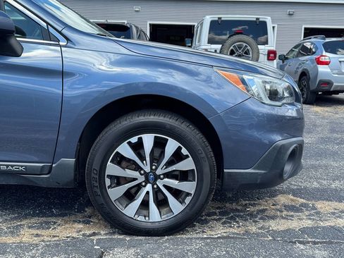 Used 2015 Subaru Outback 2.5i Limited AWD/4WD image 11