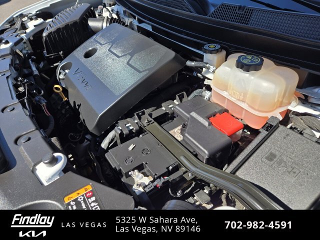Used 2020 Chevrolet Traverse LT FWD image 22