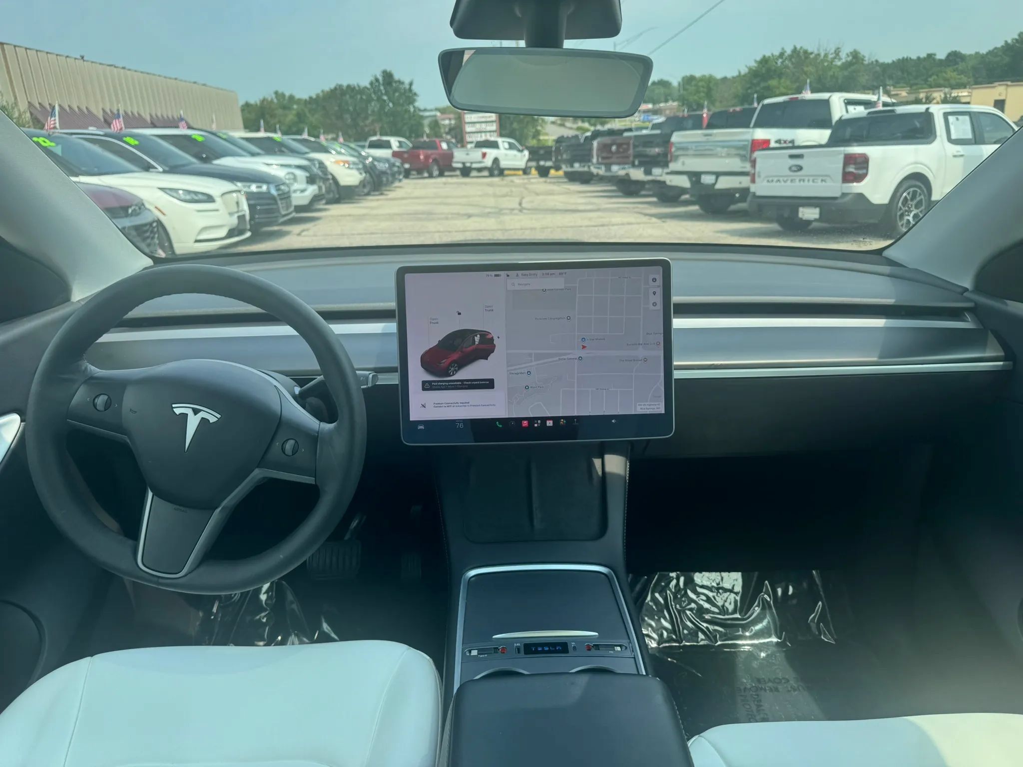 Used 2021 Tesla Model Y Long Range AWD/4WD image 13