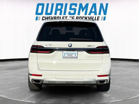 Used 2024 BMW X7 xDrive40i w/ Parking Assistance Package AWD/4WD image 5