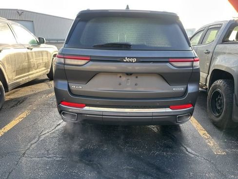 Used 2023 Jeep Grand Cherokee Overland image 13