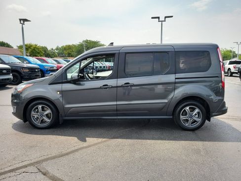 Certified 2023 Ford Transit Connect Titanium FWD image 7
