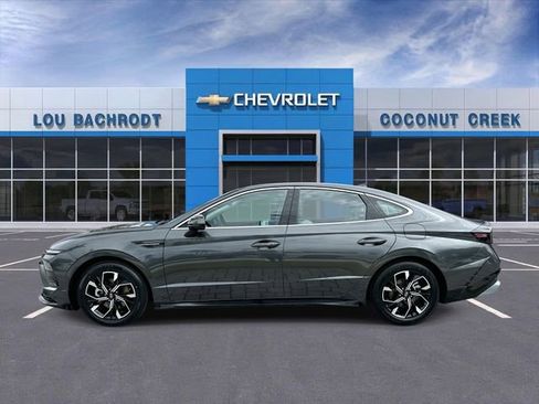 Used 2025 Hyundai Sonata SEL FWD image 5